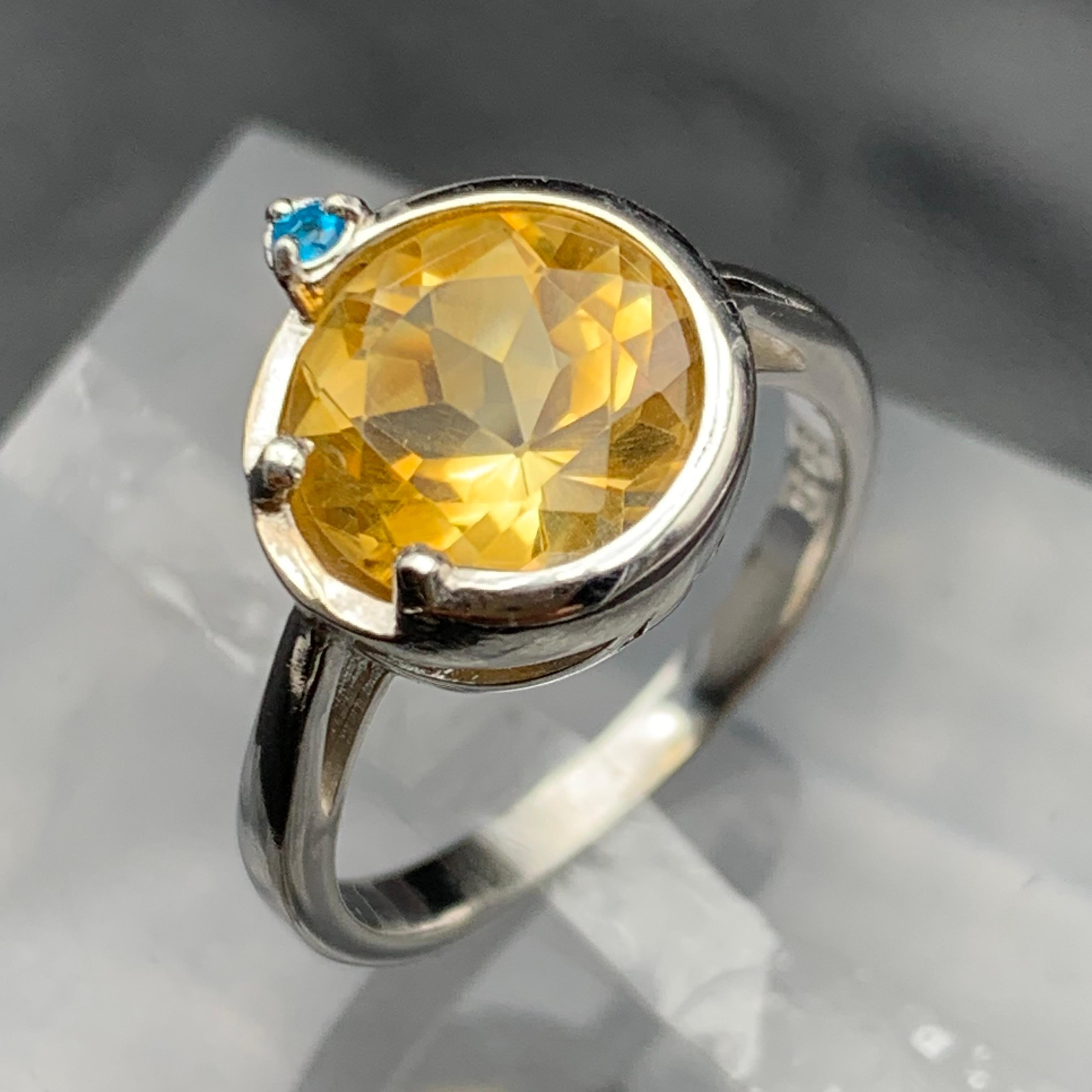 Natural Yellow Citrine Gem Ring 925 St. Silver with Swiss Blue Topaz 4.08 grams For Sale 6