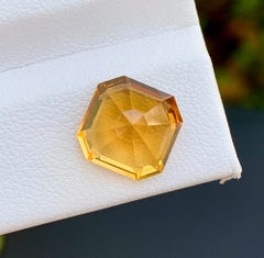 Natural Yellow Citrine Gemstone 4.00 Carat – Golden Yellow Citrine for Ring
