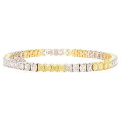 Bracelet tennis en or jaune naturel coussin et diamants blancs de 10.42 carats poids total