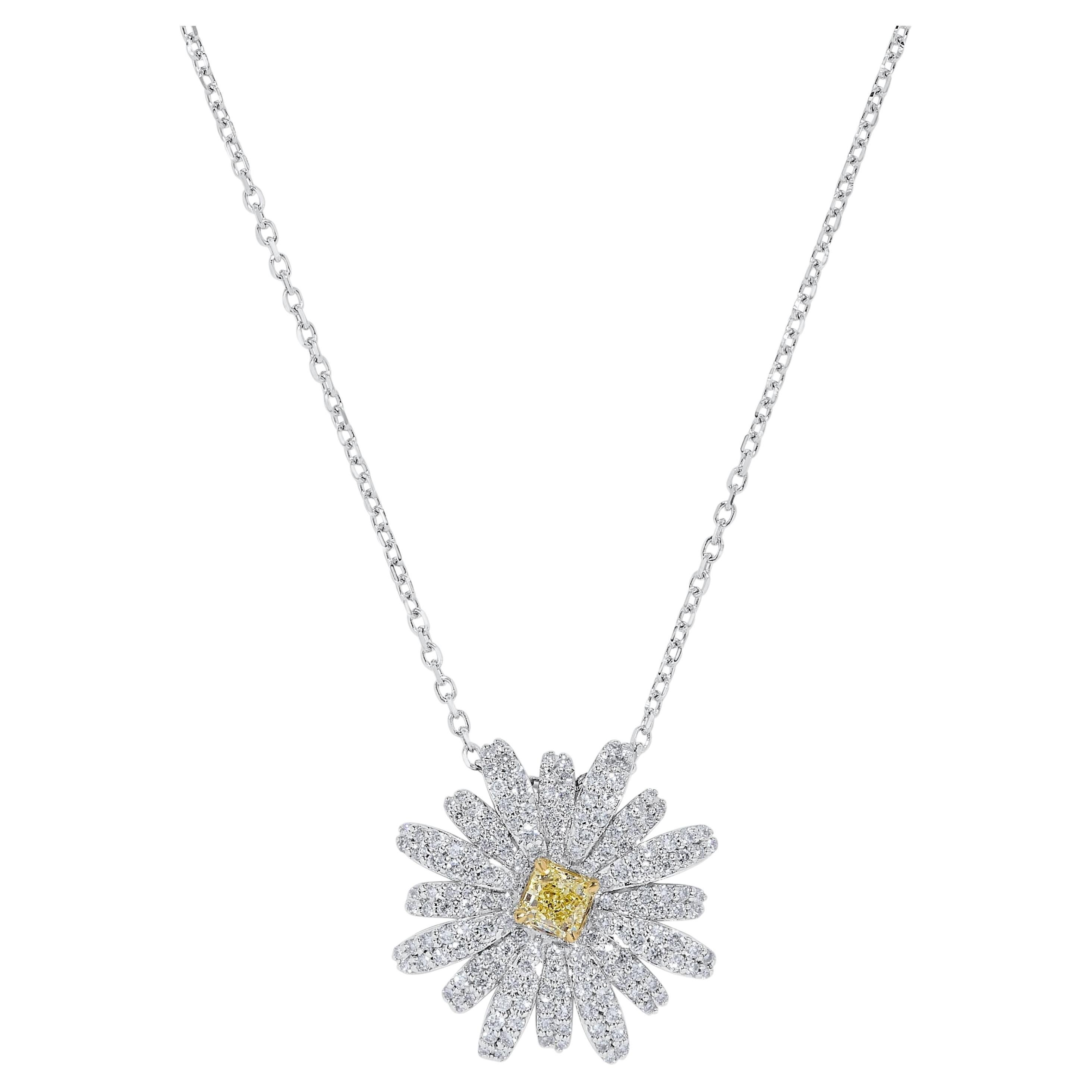 Colgante de gota de oro amarillo natural y diamante blanco de 1.17 quilates TW