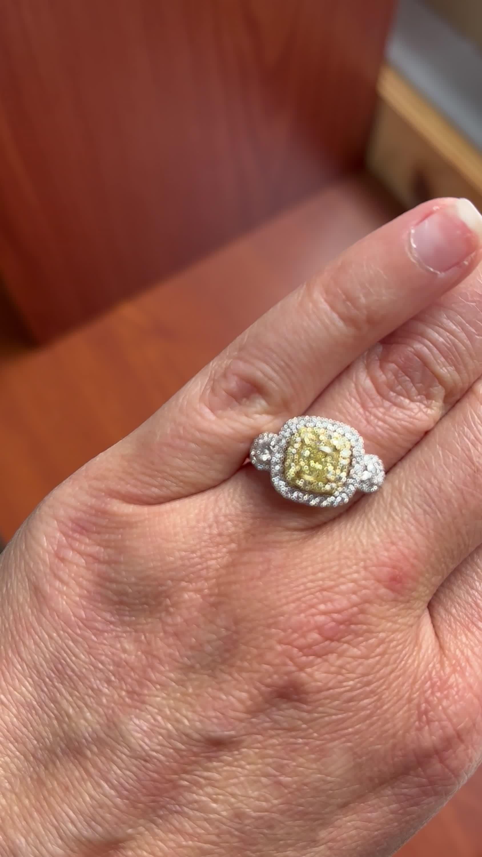 Natural Yellow Cushion and White Diamond 1.45 Carat TW Gold Cocktail Ring For Sale 1