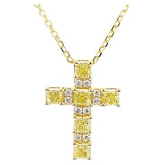 Natürlicher gelber Natürlicher gelber Kissen- und weißer Diamant 1,47 Karat TW Goldkreuz-Anhänger
