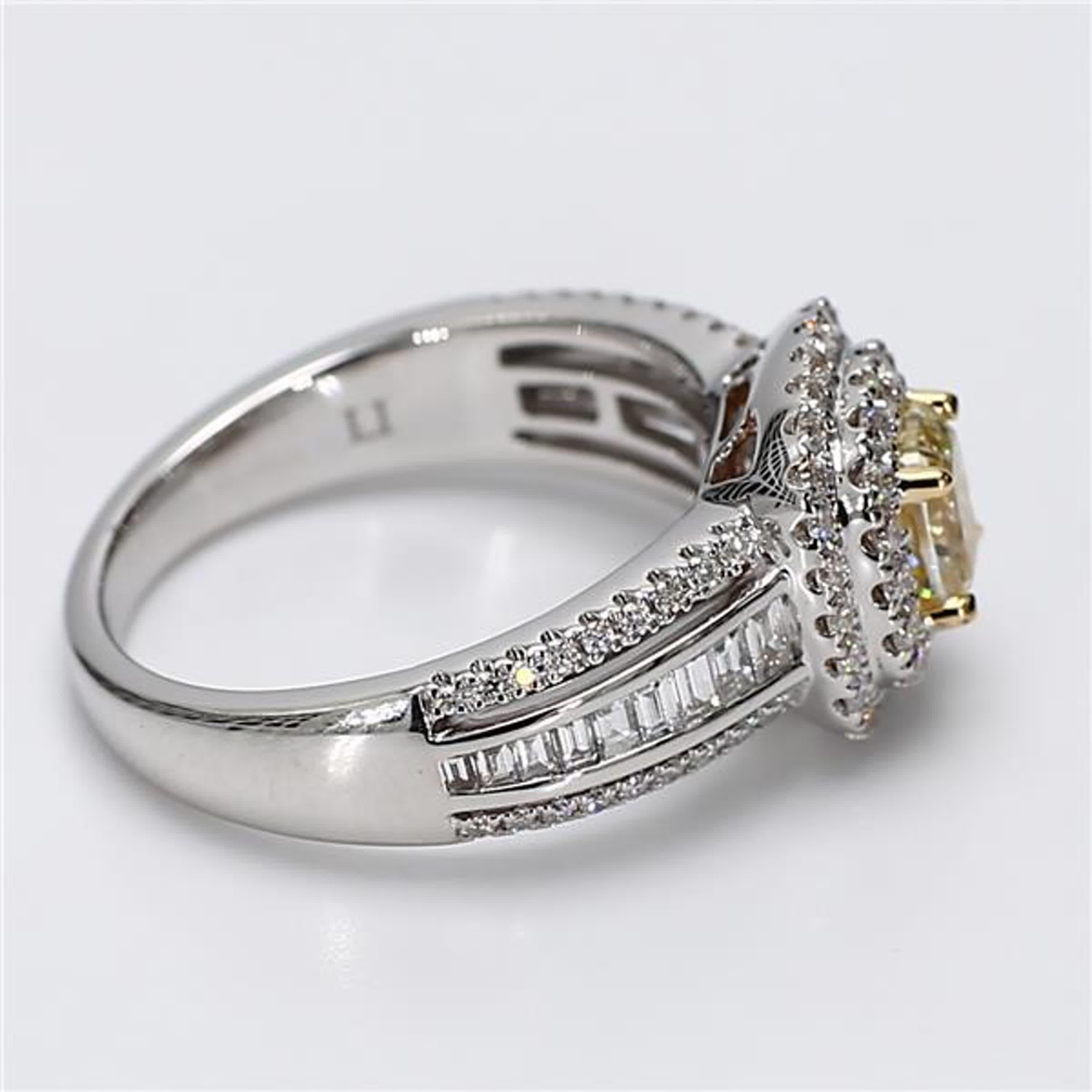 Natural Yellow Cushion and White Diamond 1.52 Carat Tw Gold Cocktail Ring In New Condition For Sale In New York, NY