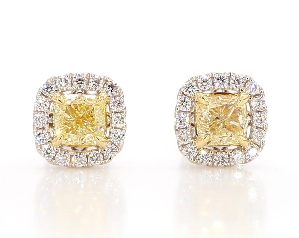 Contemporain Boucles d'oreilles en or jaune coussin et diamant blanc de 1.66 carat TW en vente