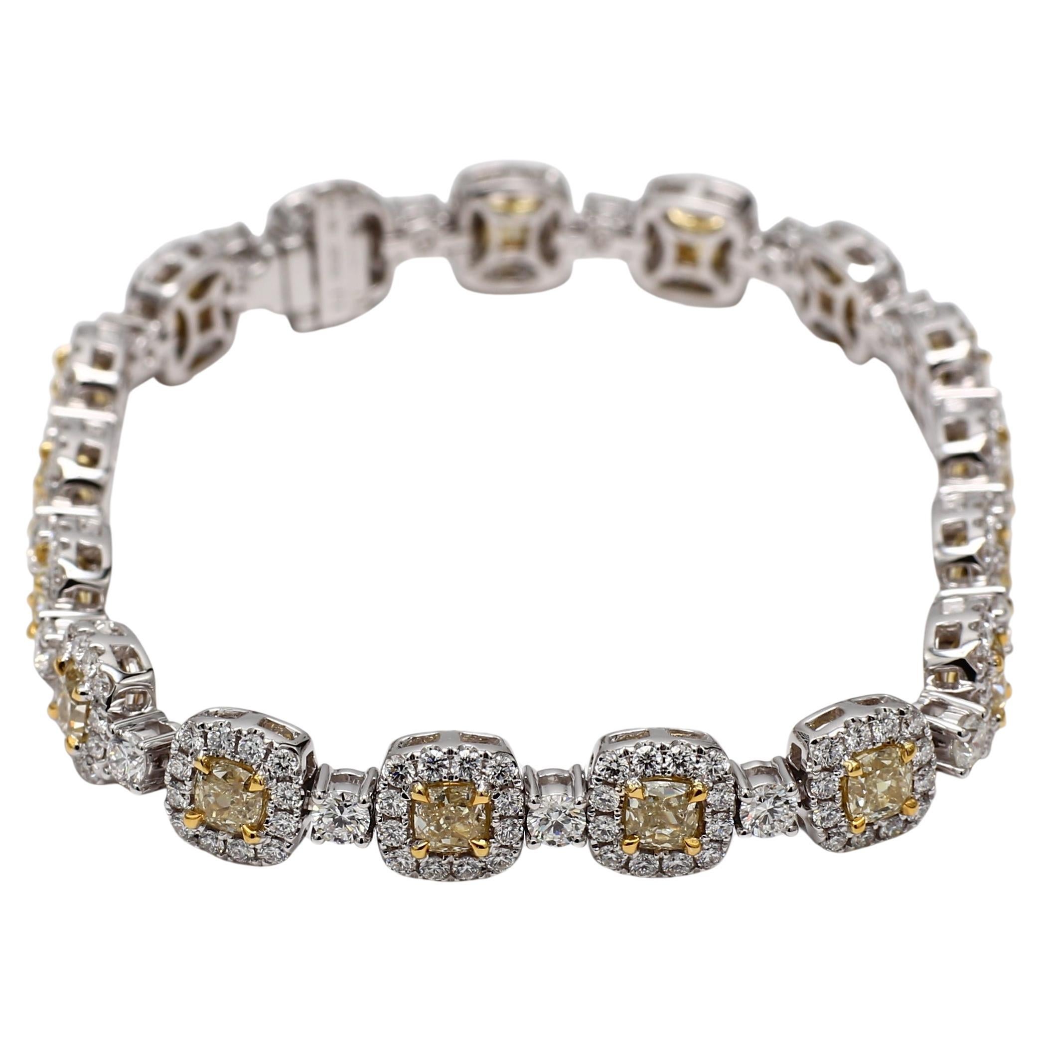 Natural Yellow Cushion and White Diamond 9.01 Carat TW Gold Bracelet For Sale