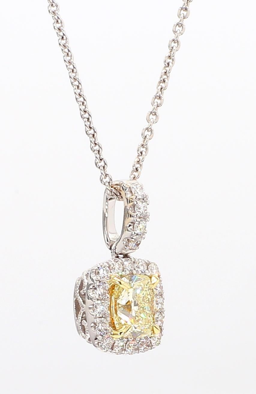 Colgante gota de oro con diamante amarillo natural en cojín de 0.94 quilates TW Contemporáneo en venta