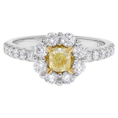 Anillo de cóctel de platino con un diamante amarillo natural en forma de cojín de 1,27 quilates TW