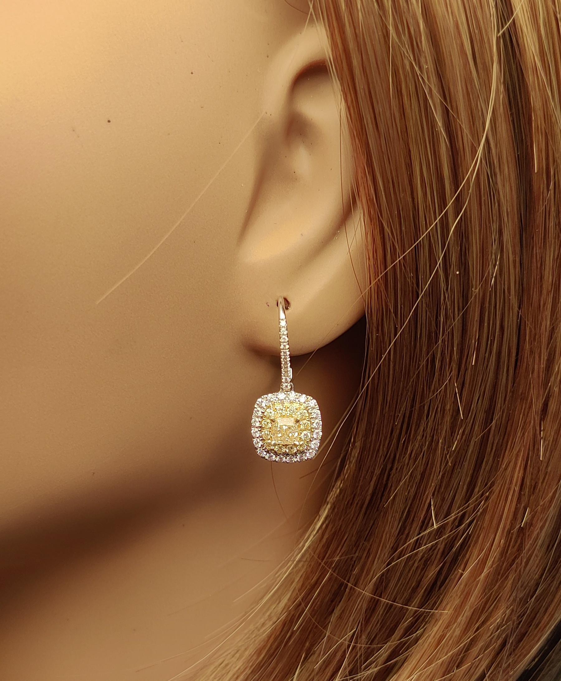Tropfenohrringe aus Gold mit natürlichem gelbem Diamant im Kissenschliff 1.28 Karat TW Damen im Angebot
