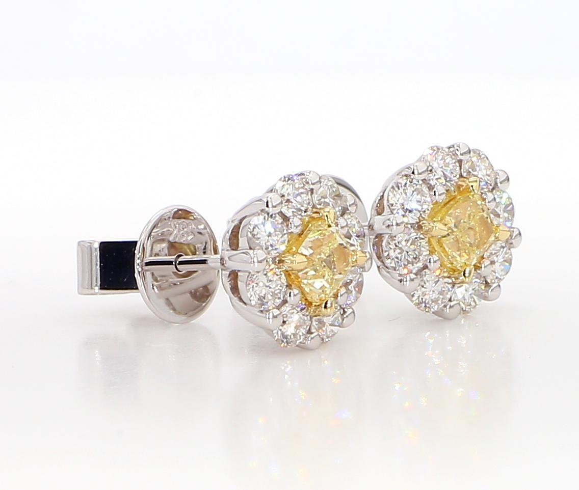 Taille coussin Boucles d'oreilles en or avec diamant coussin de 1.42 carat TW de couleur naturelle jaune en vente