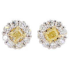 Natürlicher gelber Diamant im Kissenschliff 1.42 Karat TW Gold-Ohrstecker