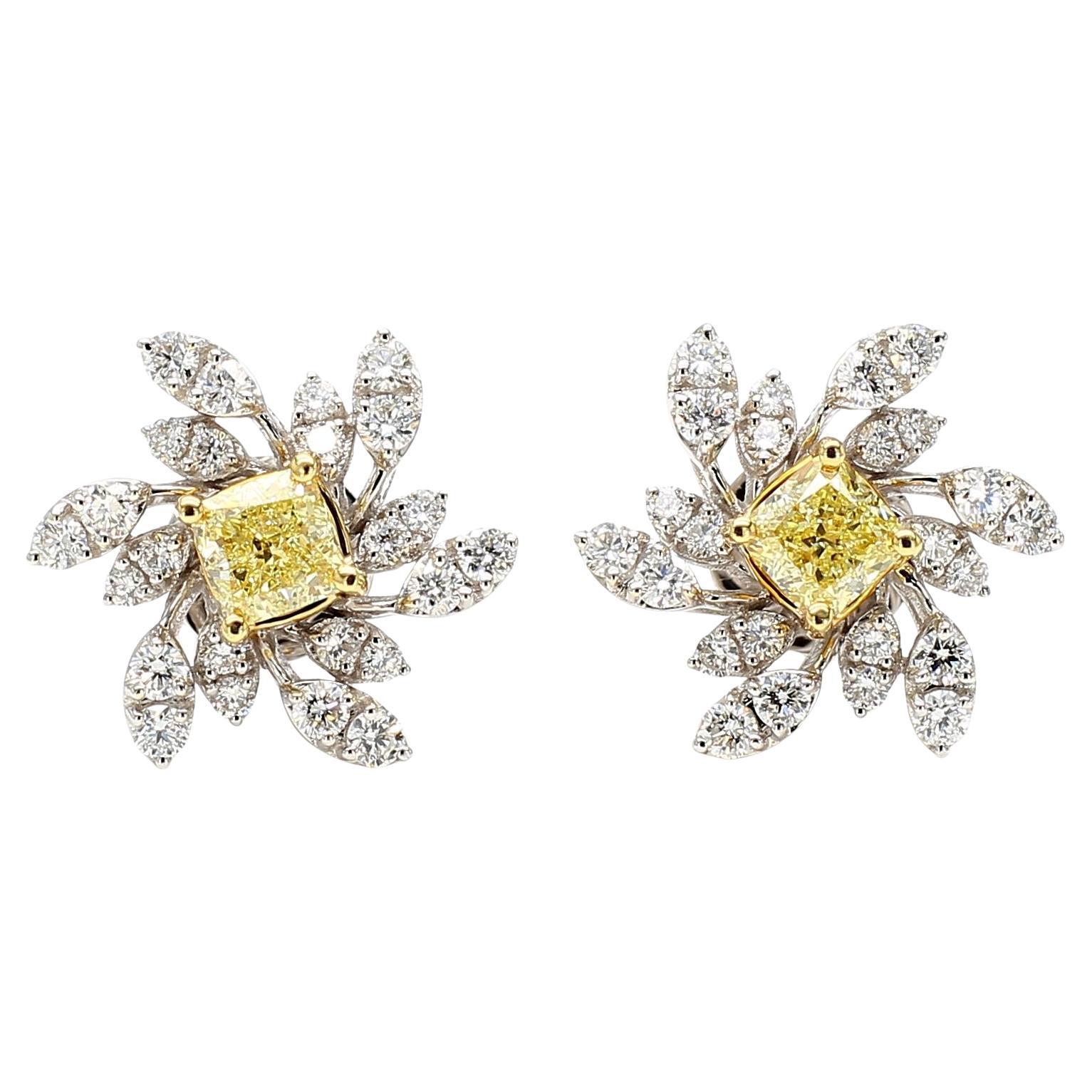 Boucles d'oreilles en platine avec diamant coussin de couleur jaune naturel 1,43 carat TW en vente