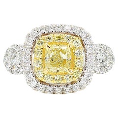 Bague cocktail en or jaune naturel taille coussin de 1.45 carat TW