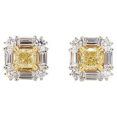 Orecchini in oro con diamante giallo naturale a cuscino da 1.64 carati TW