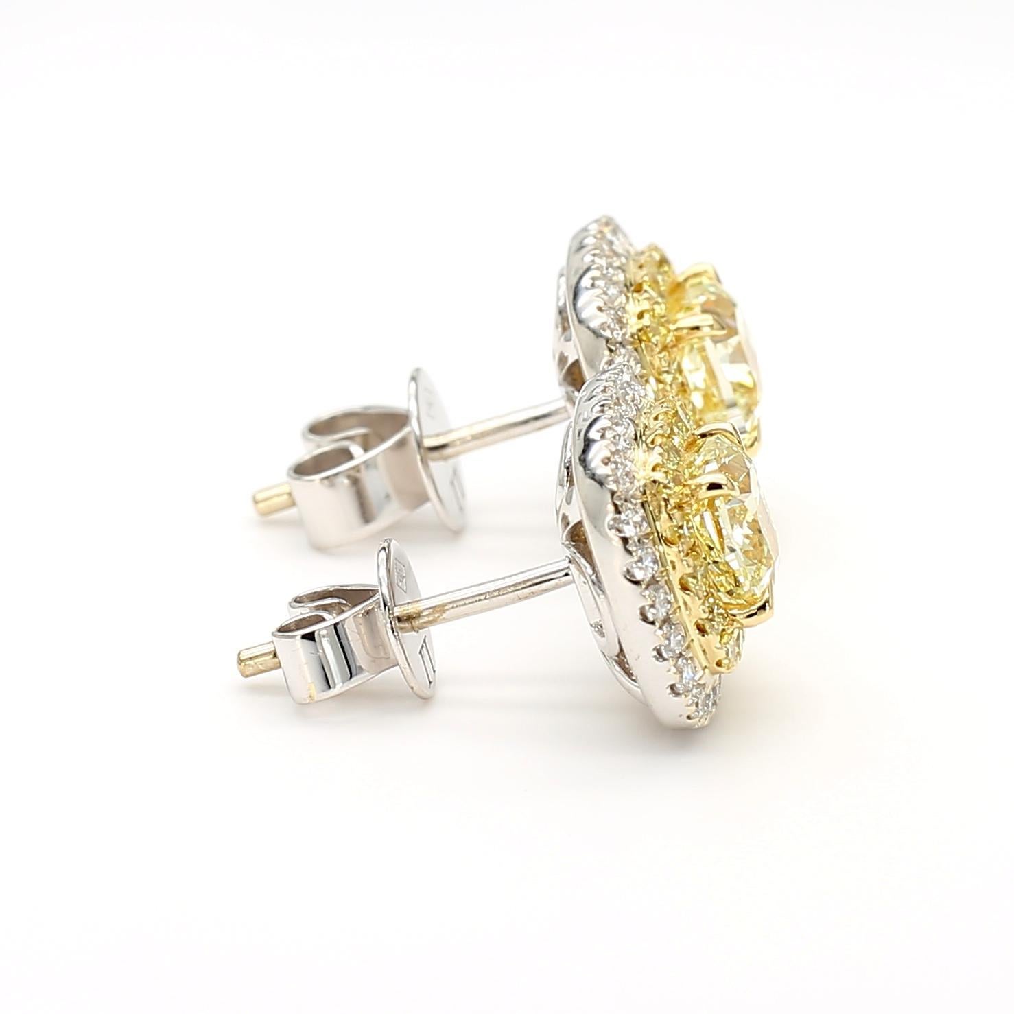 Orecchini in oro con diamante giallo naturale a cuscino da 2.12 carati TW in vendita 1