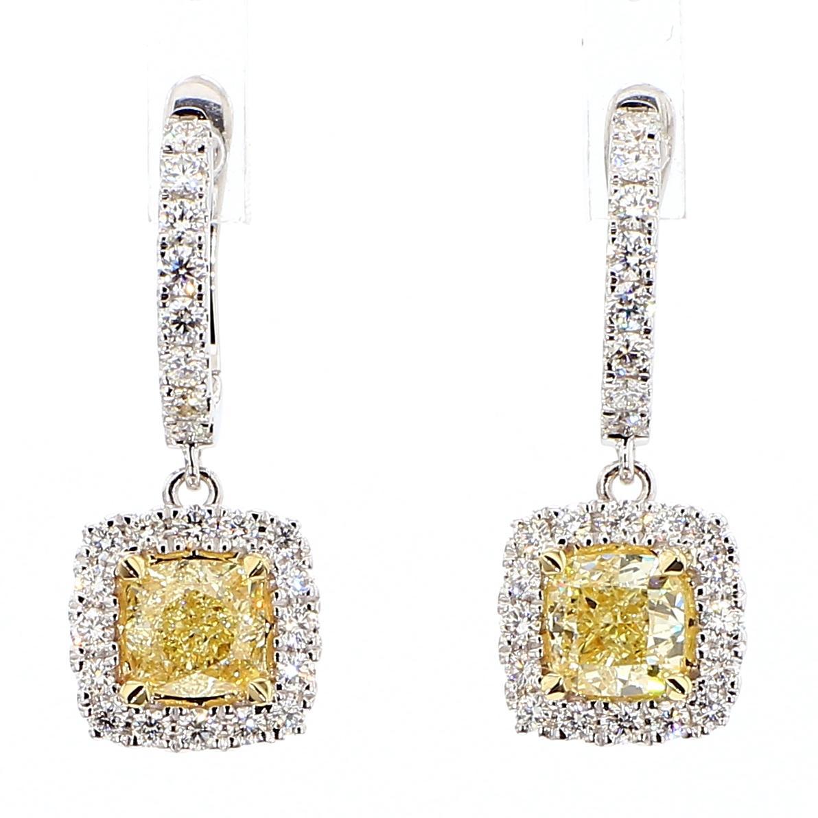 Contemporain Pendants d'oreilles en or jaune naturel taille coussin de 2.35 carat poids total en vente