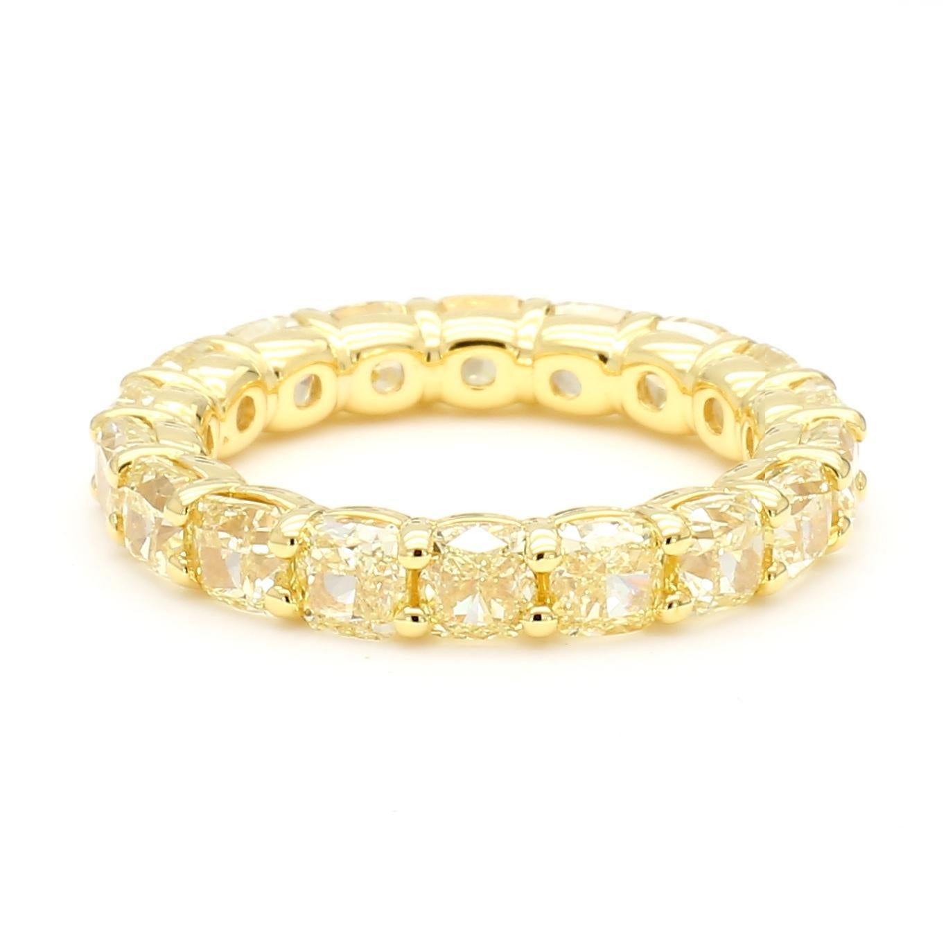 Cushion Cut Natural Yellow Cushion Diamond 5.61 Carat TW Yellow Gold Eternity Band For Sale