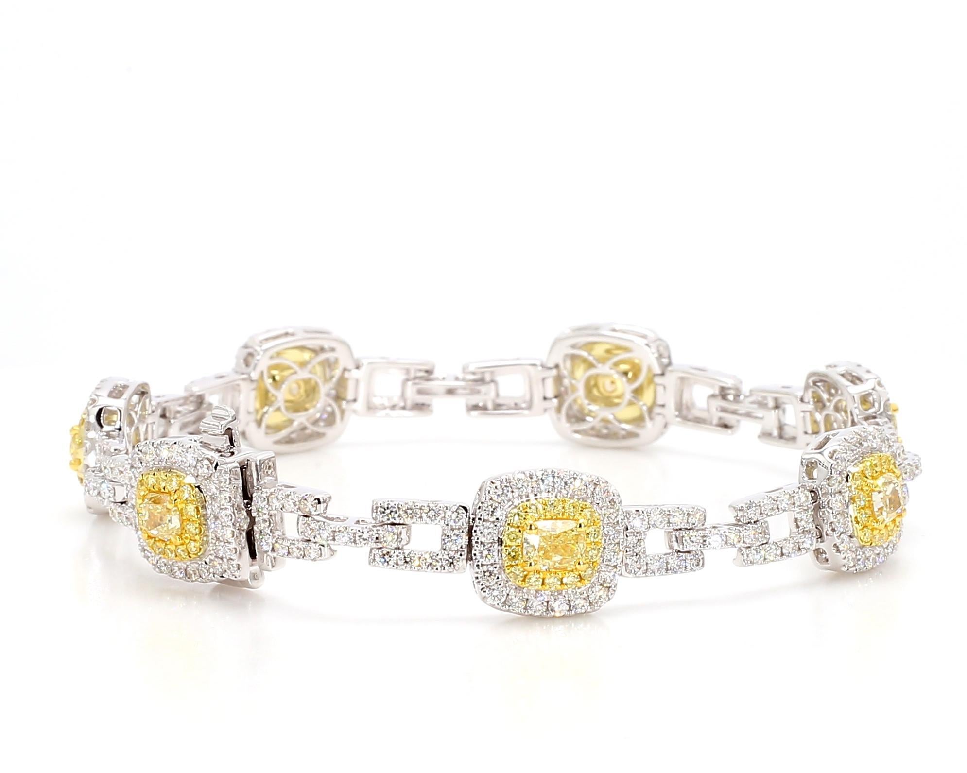 Diamante amarillo natural en cojín 5.62 quilates TW Pulsera de tenis de oro Contemporáneo en venta