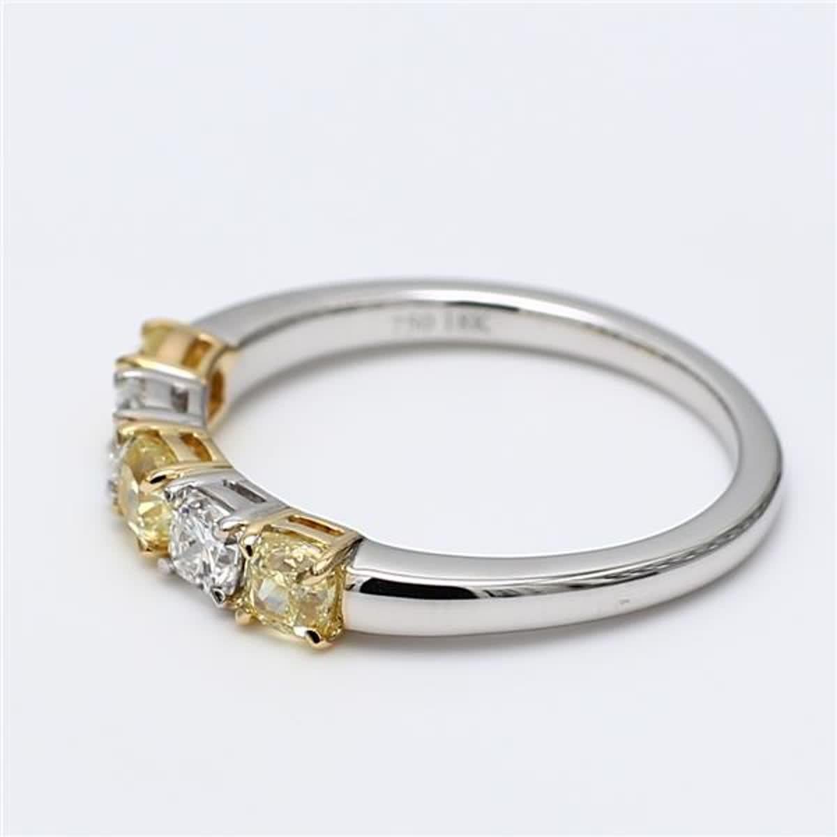 Contemporary Natural Yellow Cushion and White Diamond 1.05 Carat TW Gold Wedding Band For Sale