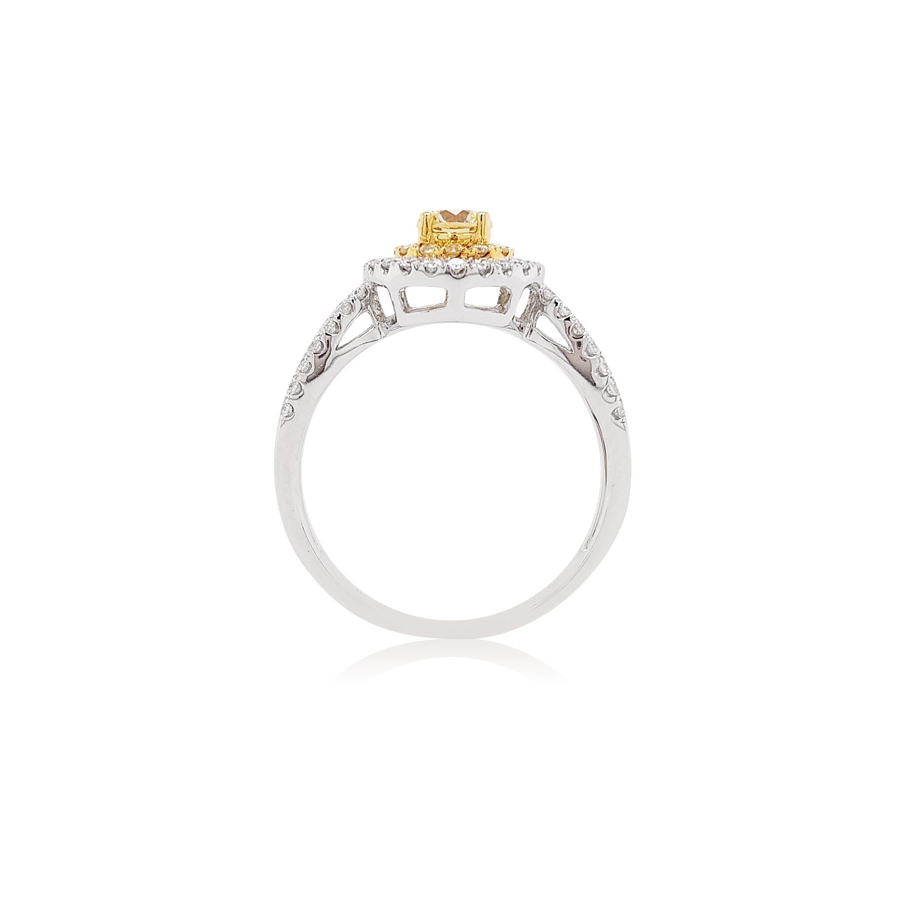 Contemporary Natural Yellow Diamond White Diamond 18 Karat Gold Engagement Ring