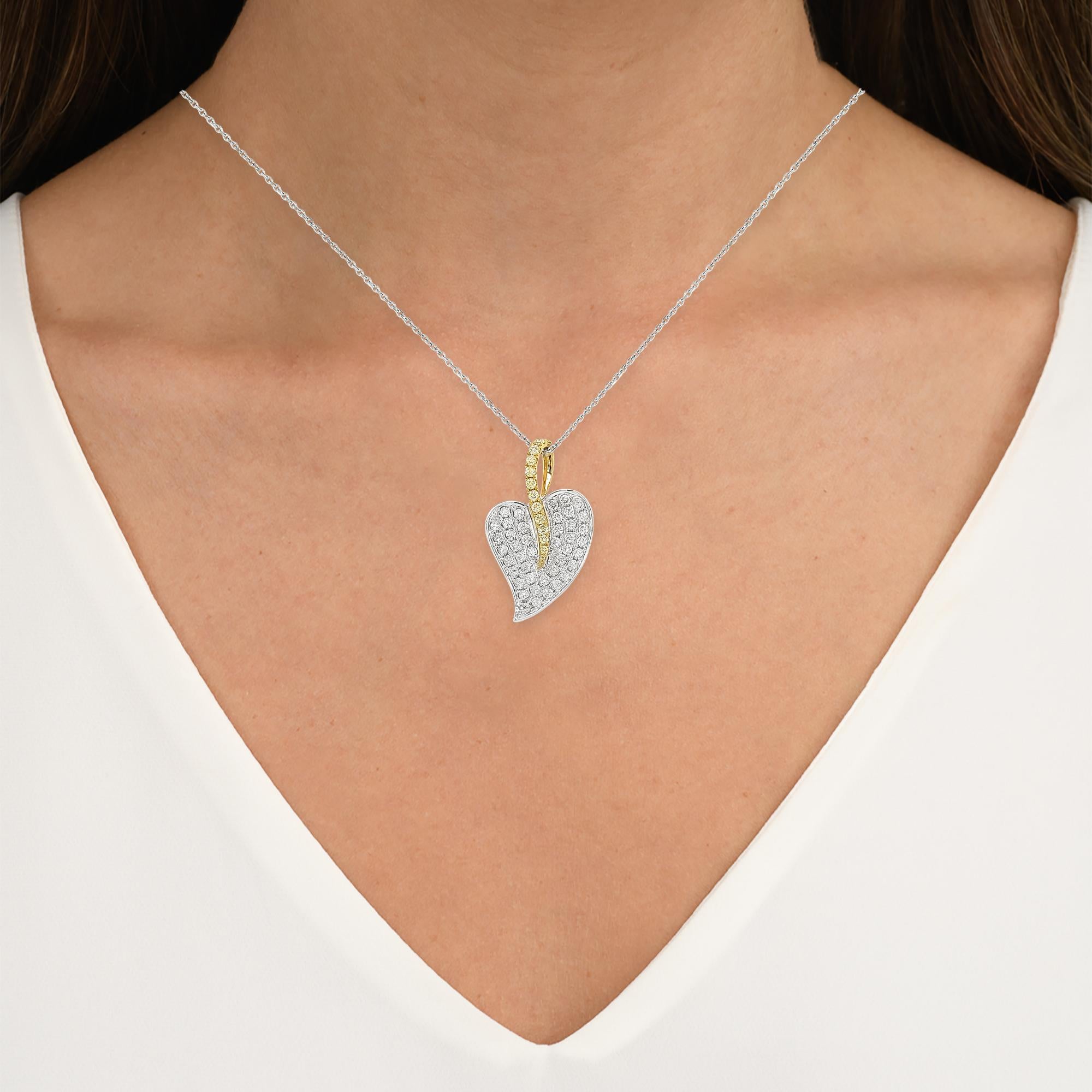 Contemporary Natural Yellow Diamond White Diamond 18K Gold Pendant Necklace