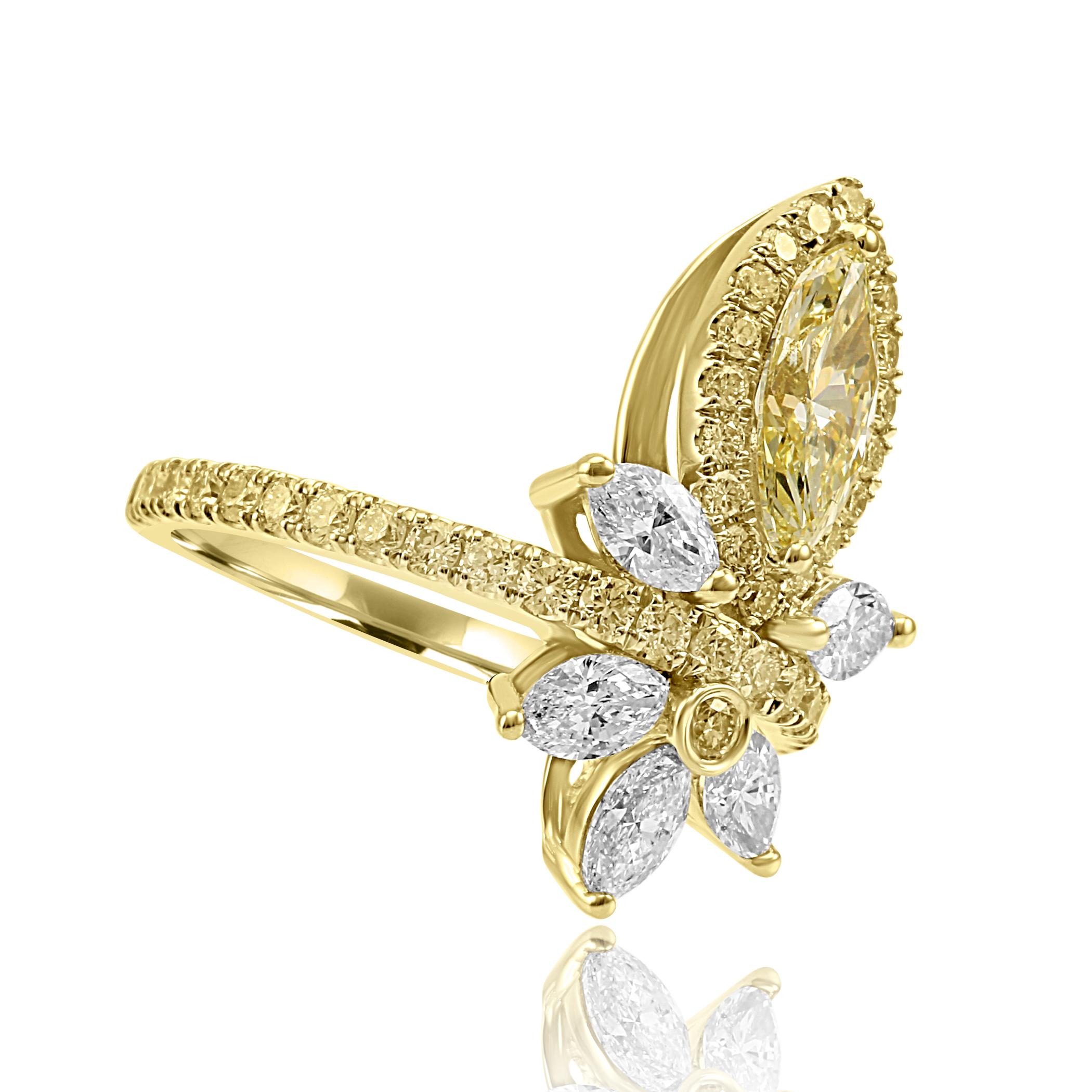 Contemporary Natural Yellow Diamond Marquise White Diamond Flower Fashion Cocktail Gold Ring