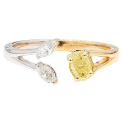 Natural Yellow Oval and White Diamond 0.67 Carat TW Gold Cocktail Ring