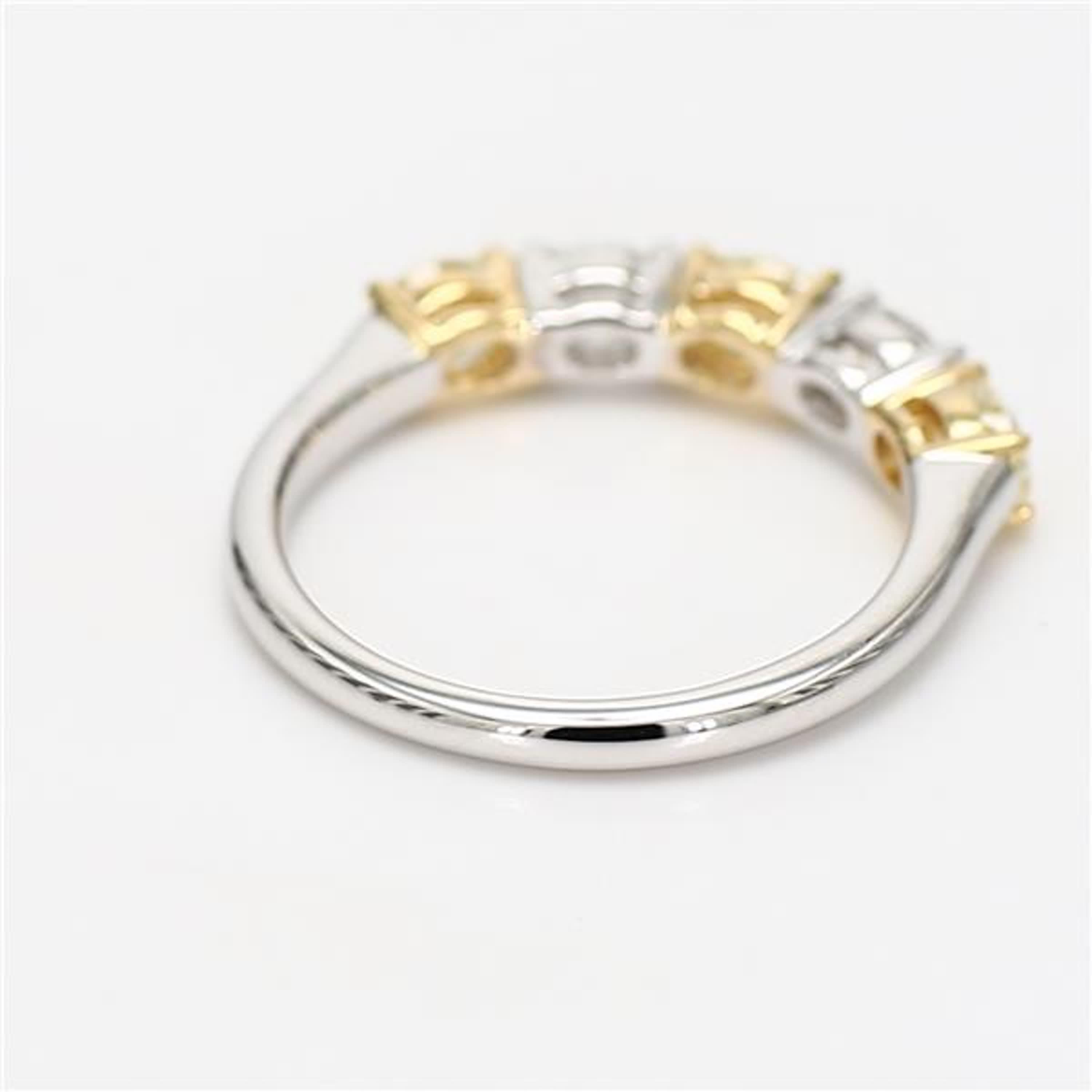 natürlicher gelber ovaler und weißer Diamant 1.17 Karat TW Gold Ehering (Ovalschliff) im Angebot