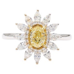 Bague cocktail en or jaune naturel et diamants blancs et ovales de 1.46 carats poids total