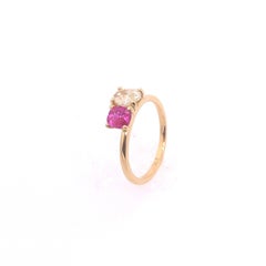 Bague en or 18 carats, diamant ovale jaune naturel de 0,62 carat et rubis de forme coussin