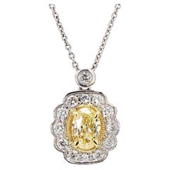 Collares colgantes de oro