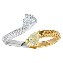 Anillo de cóctel de oro amarillo con pera amarilla natural y diamante blanco de 1,27 quilates TW