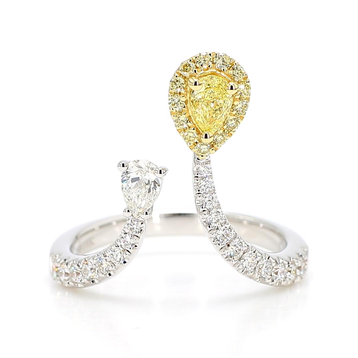 Contemporain Bague cocktail en or avec diamants jaunes naturels en poire de 0.85 carat poids total en vente