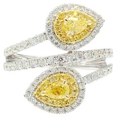 Bague cocktail en or avec diamants jaunes naturels en poire de 1.39 carat poids total
