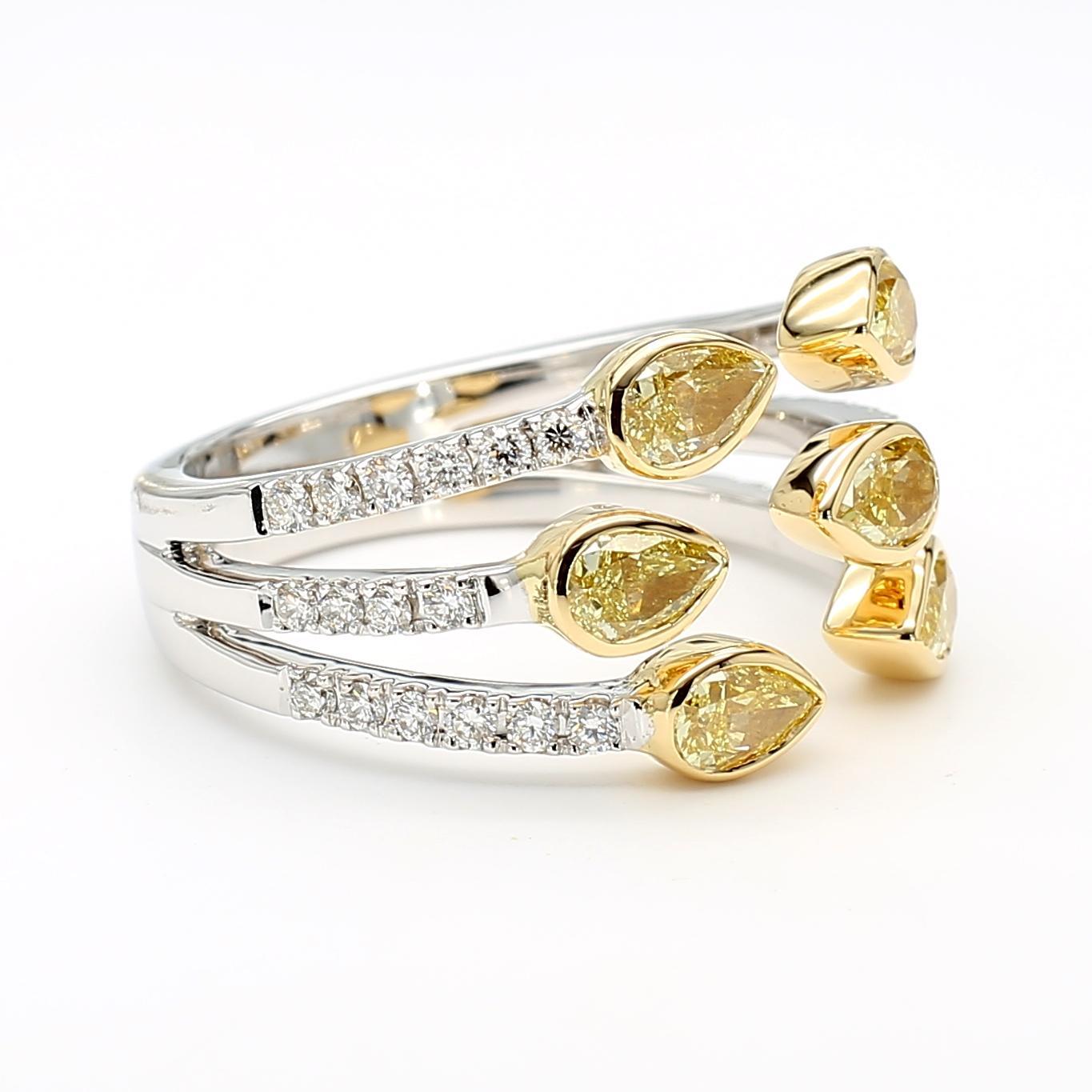 Taille poire Bague cocktail en or jaune naturel avec diamant poire de 1.51 carat poids total en vente
