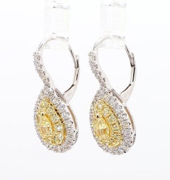Orecchini a goccia in oro con diamante giallo Nature Pear 1.52 carati Tw