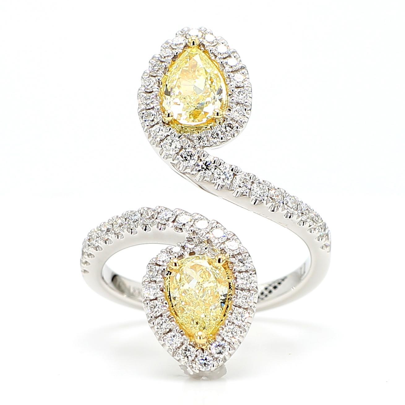 Contemporain Bague cocktail en or avec diamants jaunes naturels en poire de 2.09 carat poids total en vente