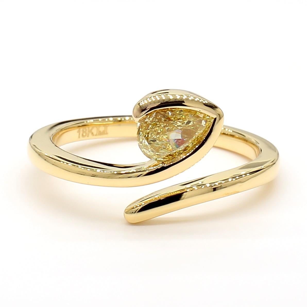 Contemporary Natural Yellow Pear Diamond .50 Carat TW Yellow Gold Cocktail Ring For Sale