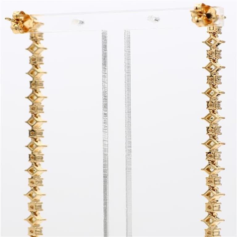 Natural Yellow Radiant and White Diamond 2.67 Carat TW Yellow Gold Earrings In New Condition In New York, NY