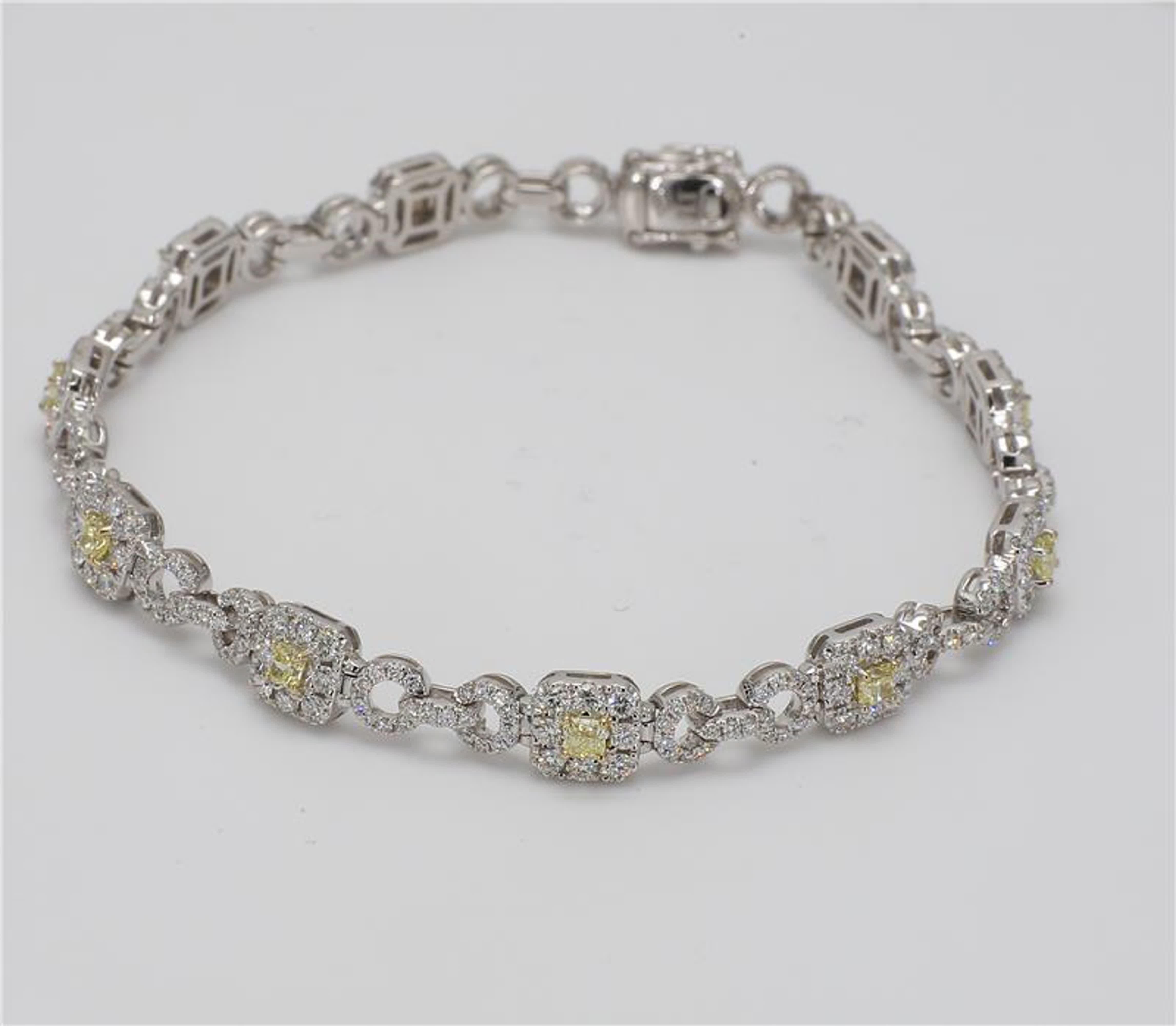Natural Yellow Radiant and White Diamond 2.76 Carats TW Gold Bracelet In New Condition In New York, NY