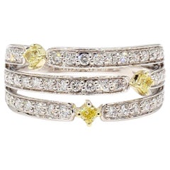 Anello Cocktail in oro giallo naturale con diamante radiante da 0.66 carati TW