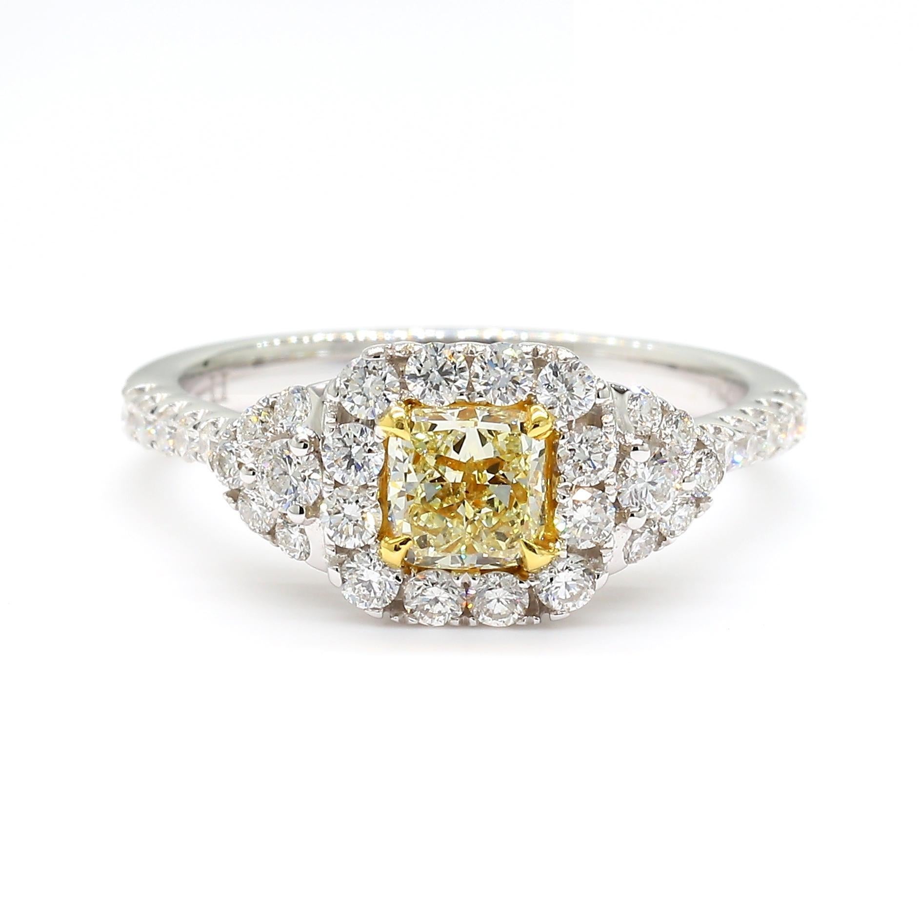 Contemporain Bague cocktail en or jaune radiant naturel de 0.98 carat poids total en vente