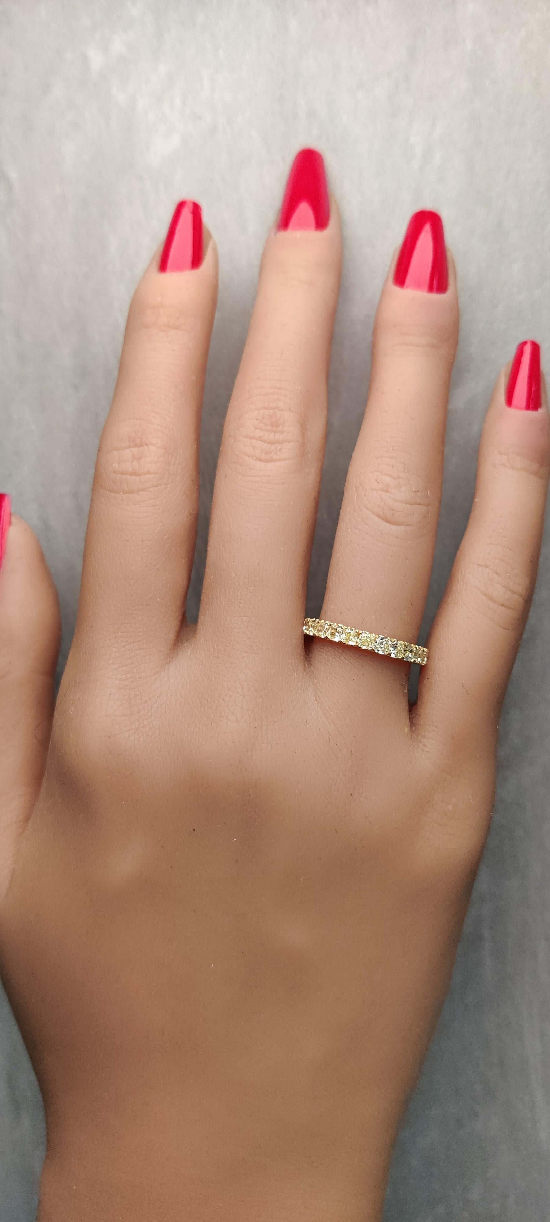 Natural Yellow Radiant Diamond 1.99 Carat TW Yellow Gold Eternity Band For Sale 2