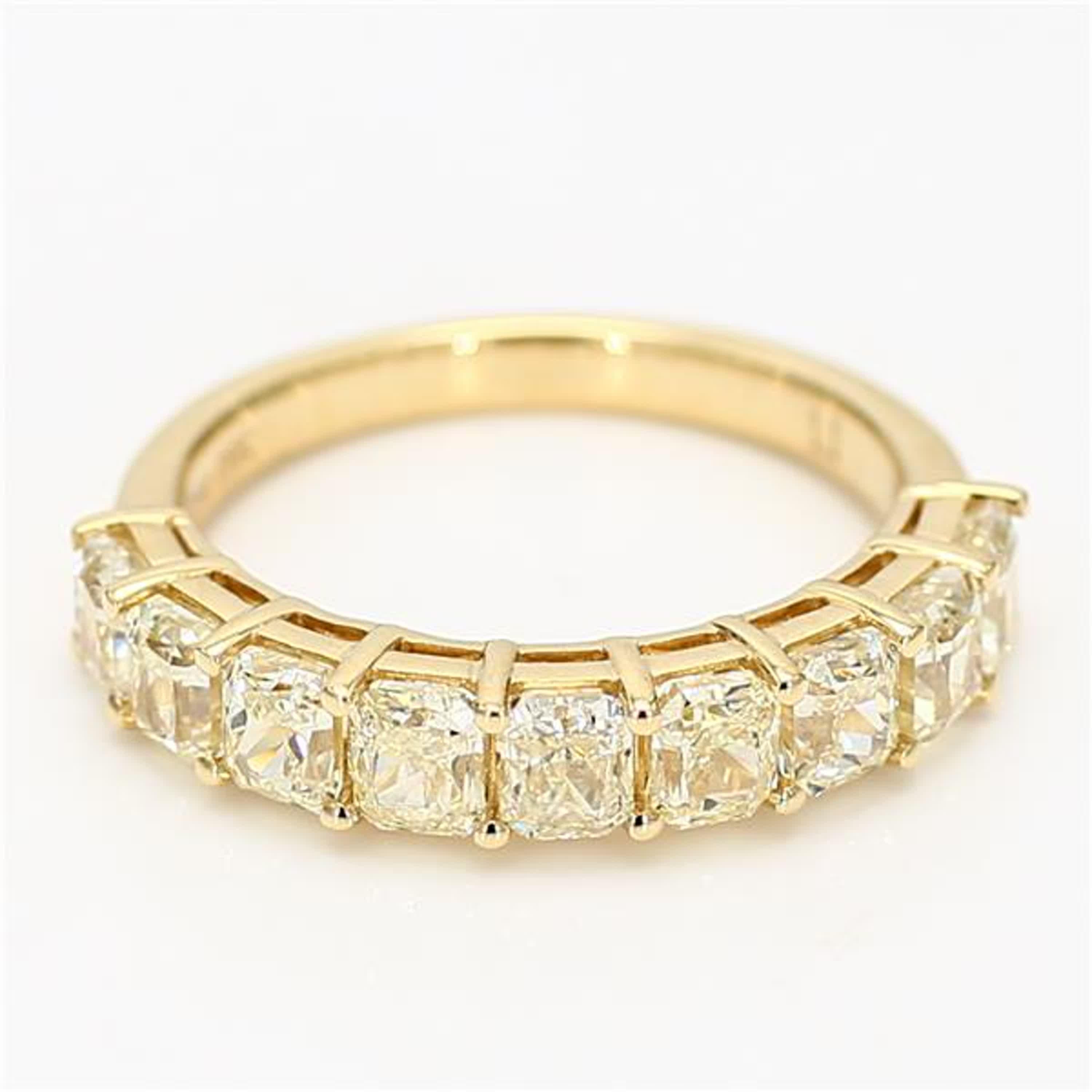 RareGemWorld's classic diamond band. Mounted in a beautiful 18K Yellow Gold setting with natural radiant yellow diamond's. This band is guaranteed to impress and enhance your personal collection!

Total Weight: 2.90cts

Length x Width: 21.5 x 4.0