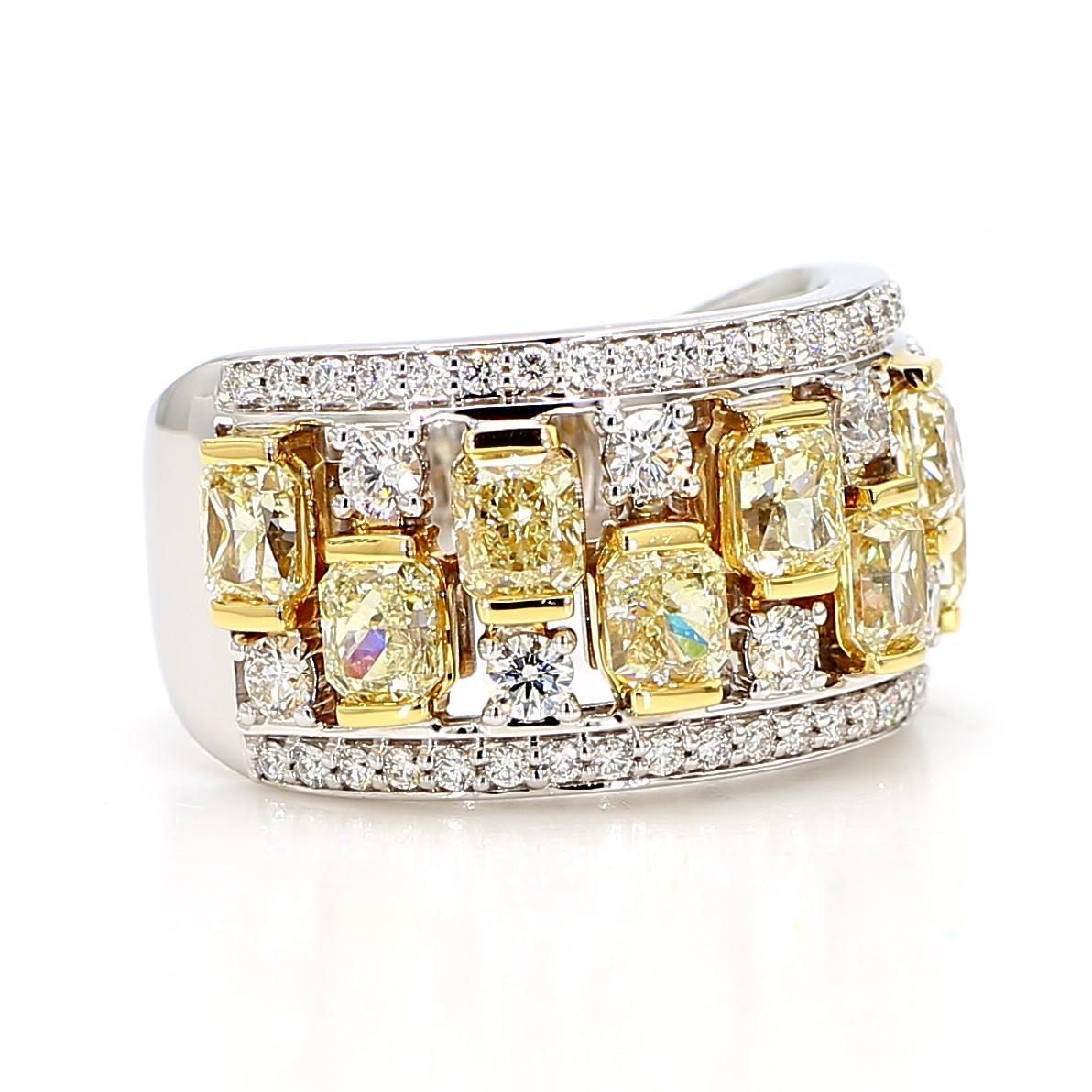 Natürlicher gelber strahlender Diamant 3.63 Karat TW Gold Cocktail-Ring (Radiantschliff) im Angebot