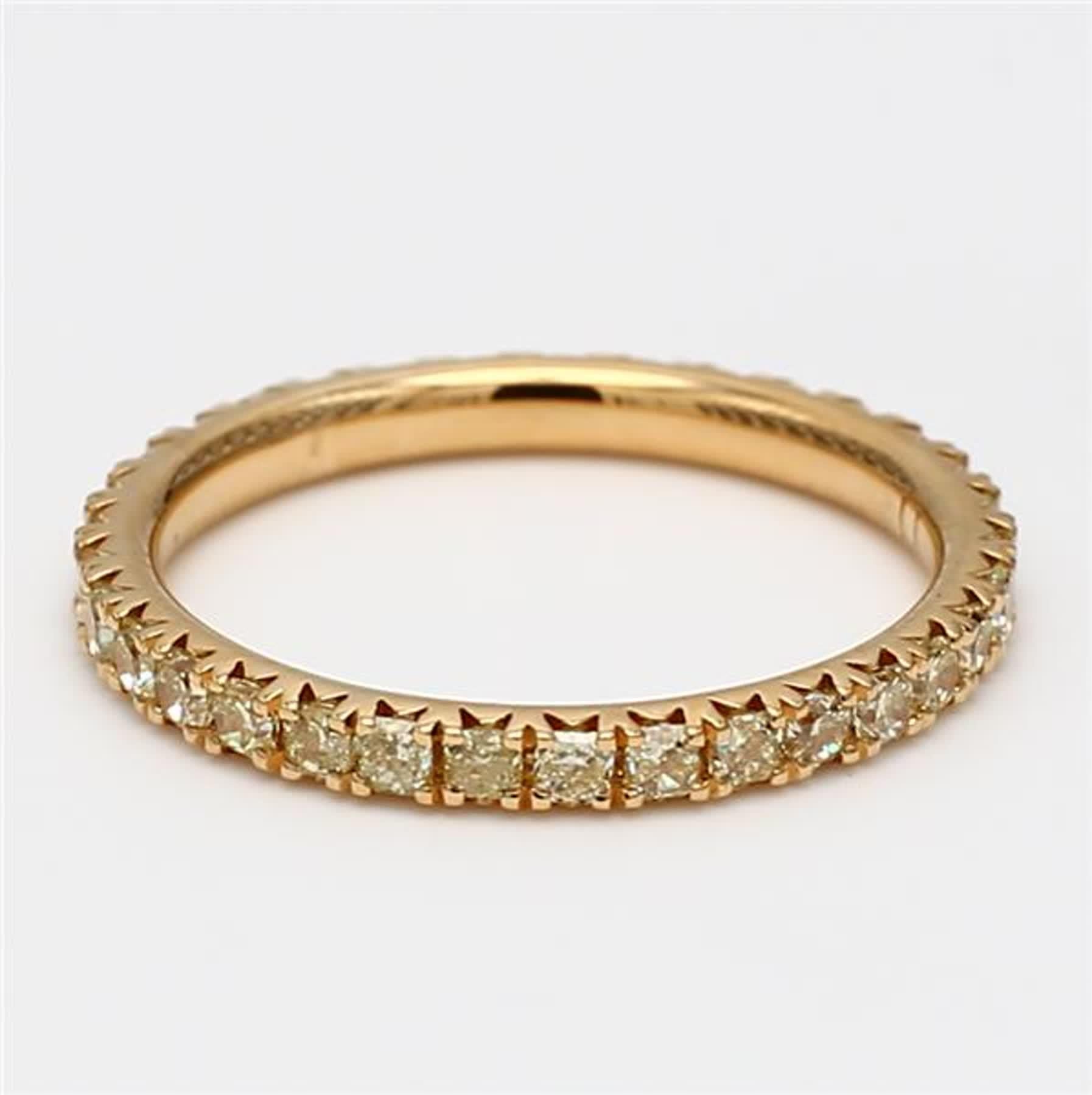 Contemporary Natural Yellow Radiant Diamond .96 Carat TW Yellow Gold Eternity Band For Sale