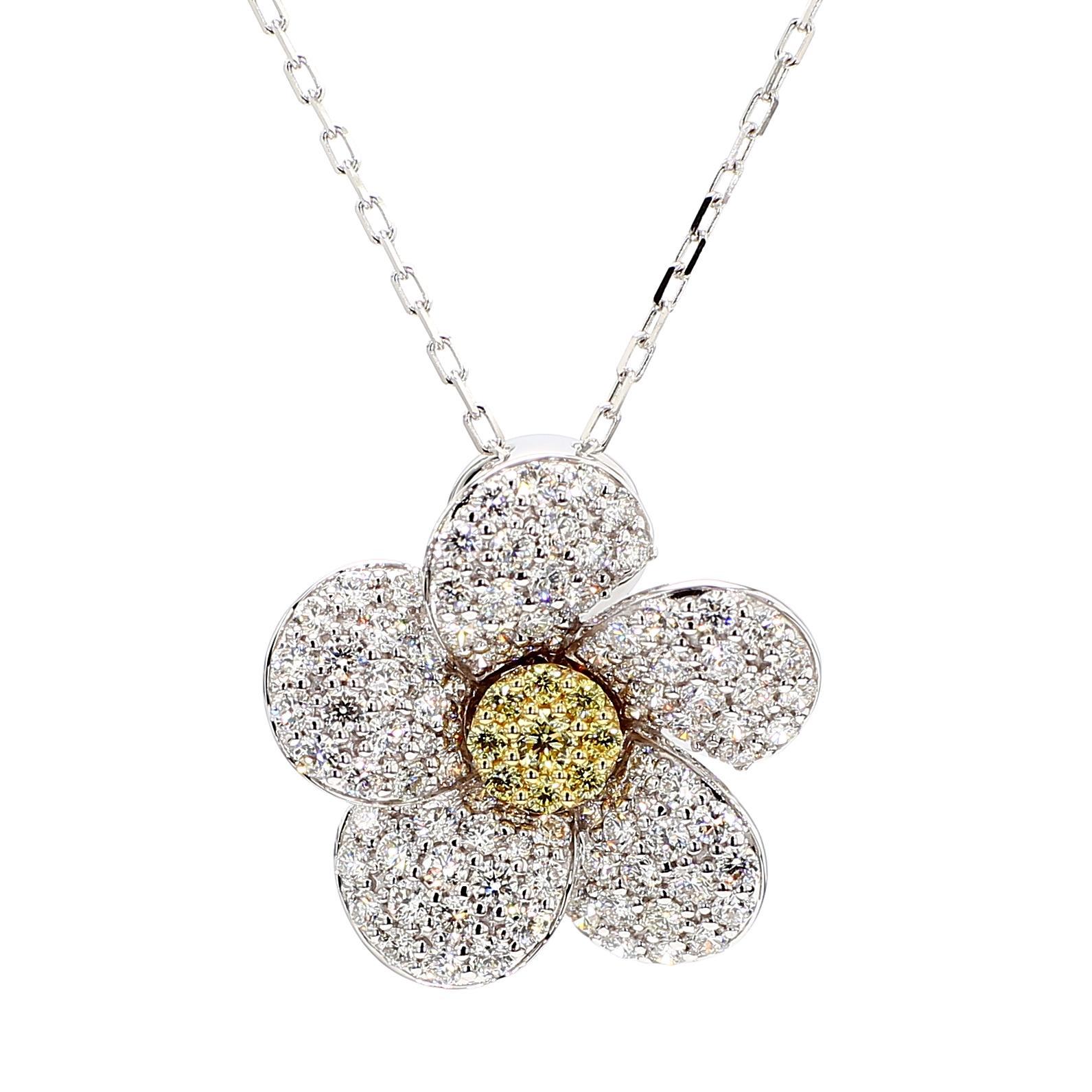 Contemporaneo Ciondolo a goccia in oro giallo naturale con diamante bianco e rotondo da 1.84 carati TW in vendita