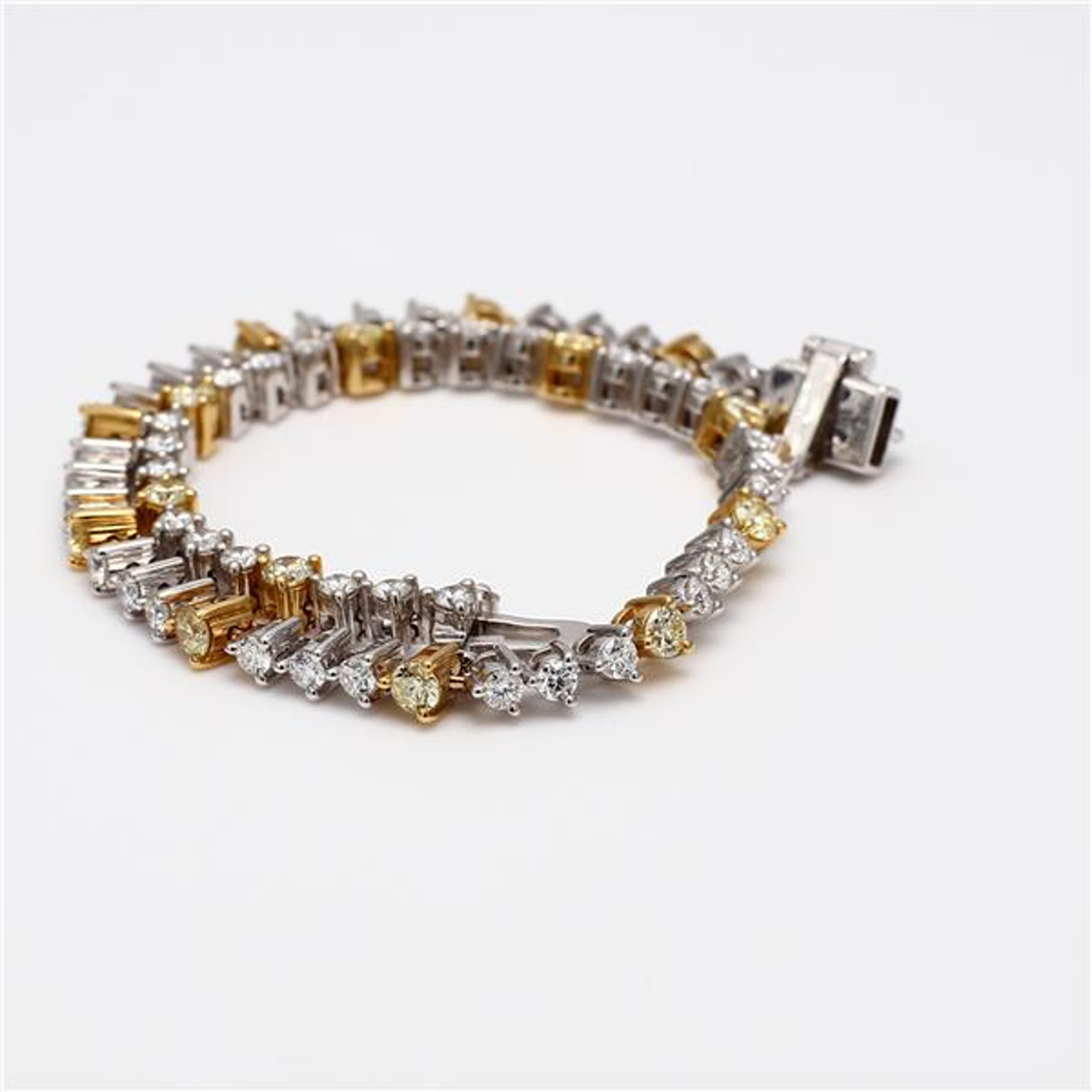 Contemporary Natural Yellow Round and White Diamond 2.36 Carat TW Gold Bracelet