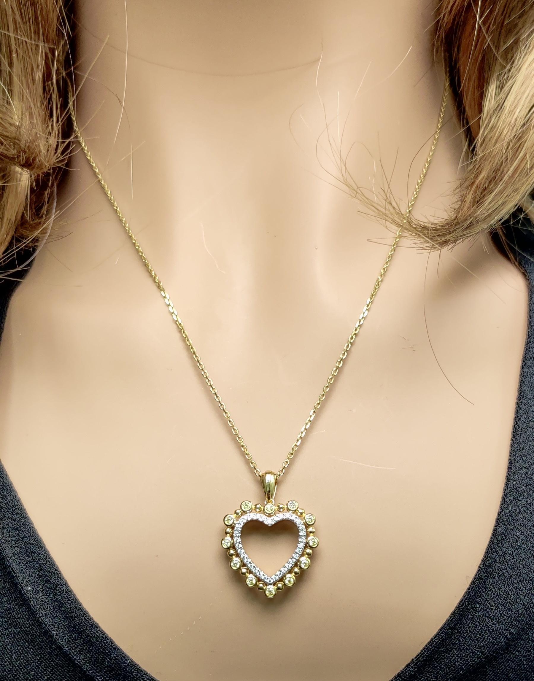 Pendentif en or avec diamant rond jaune naturel et diamant blanc de 35 carat TW Neuf - En vente à New York, NY