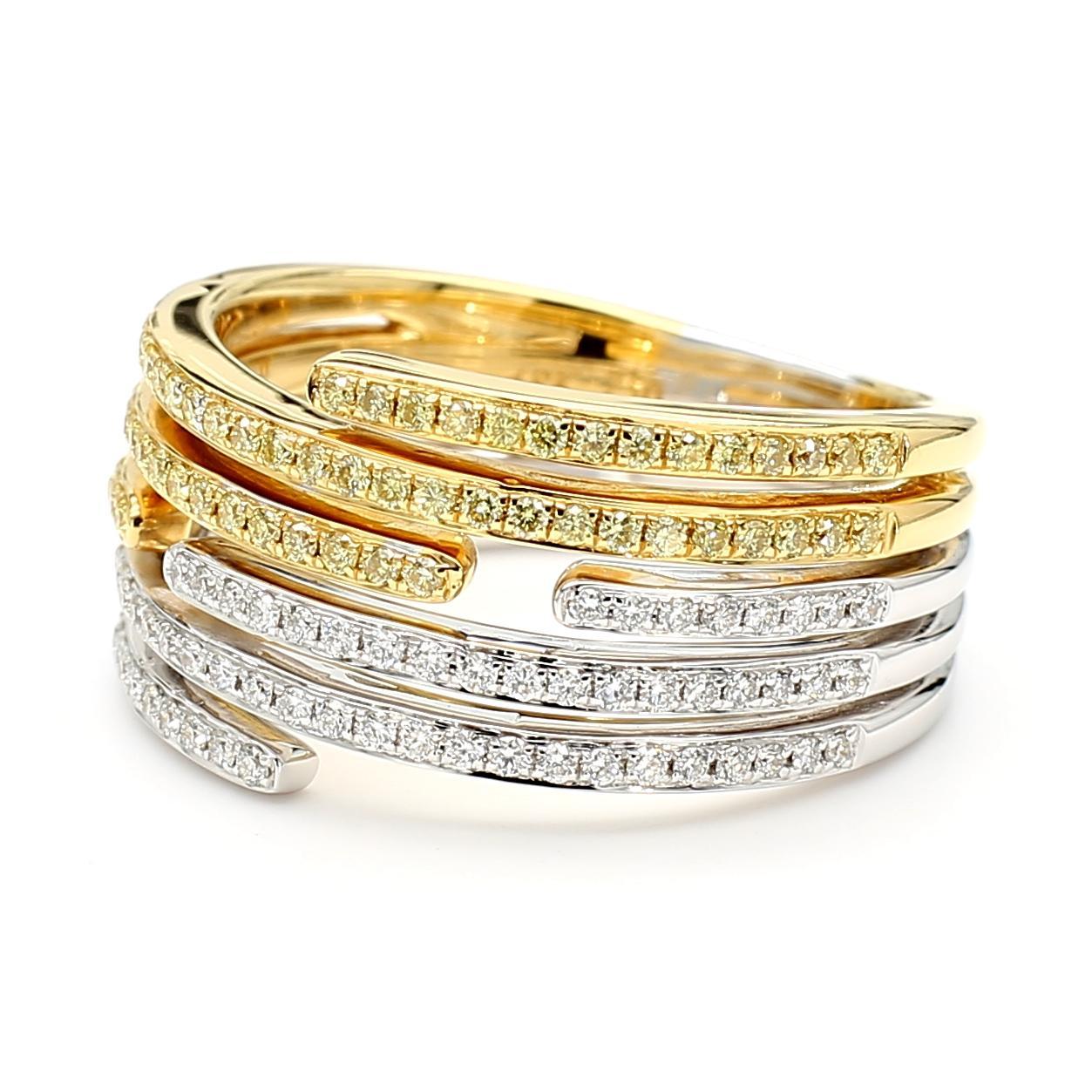 Raregemworld propose un magnifique bracelet en diamant. Monté dans une belle monture en or jaune 18 carats avec des diamants jaunes de taille ronde naturelle, complétés par une mêlée de diamants blancs de taille ronde naturelle. Cette bague est