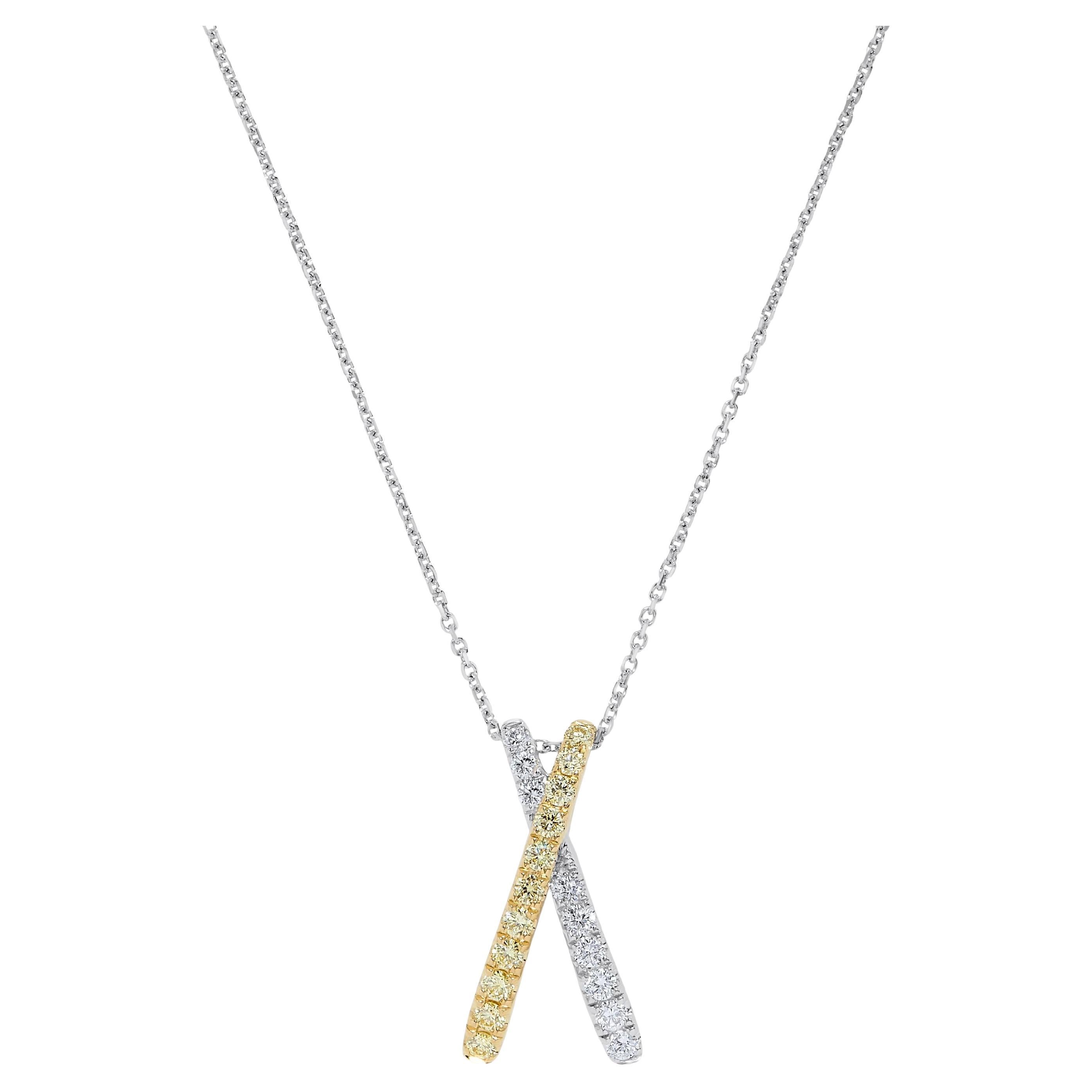 Pendentif en or avec diamant rond jaune naturel et diamant blanc de 56 carat TW